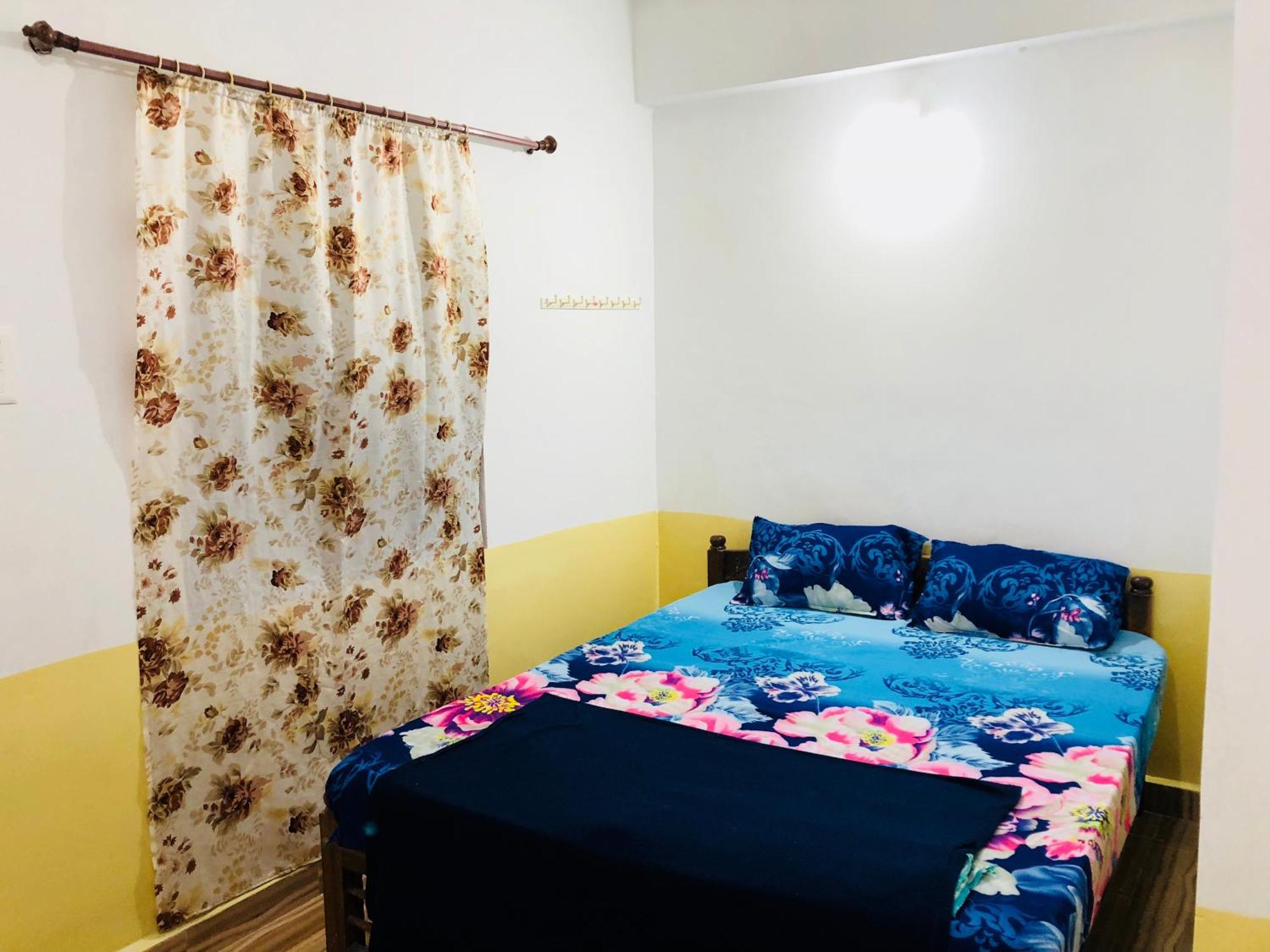 Blue Waves Guest House Calangute Kültér fotó