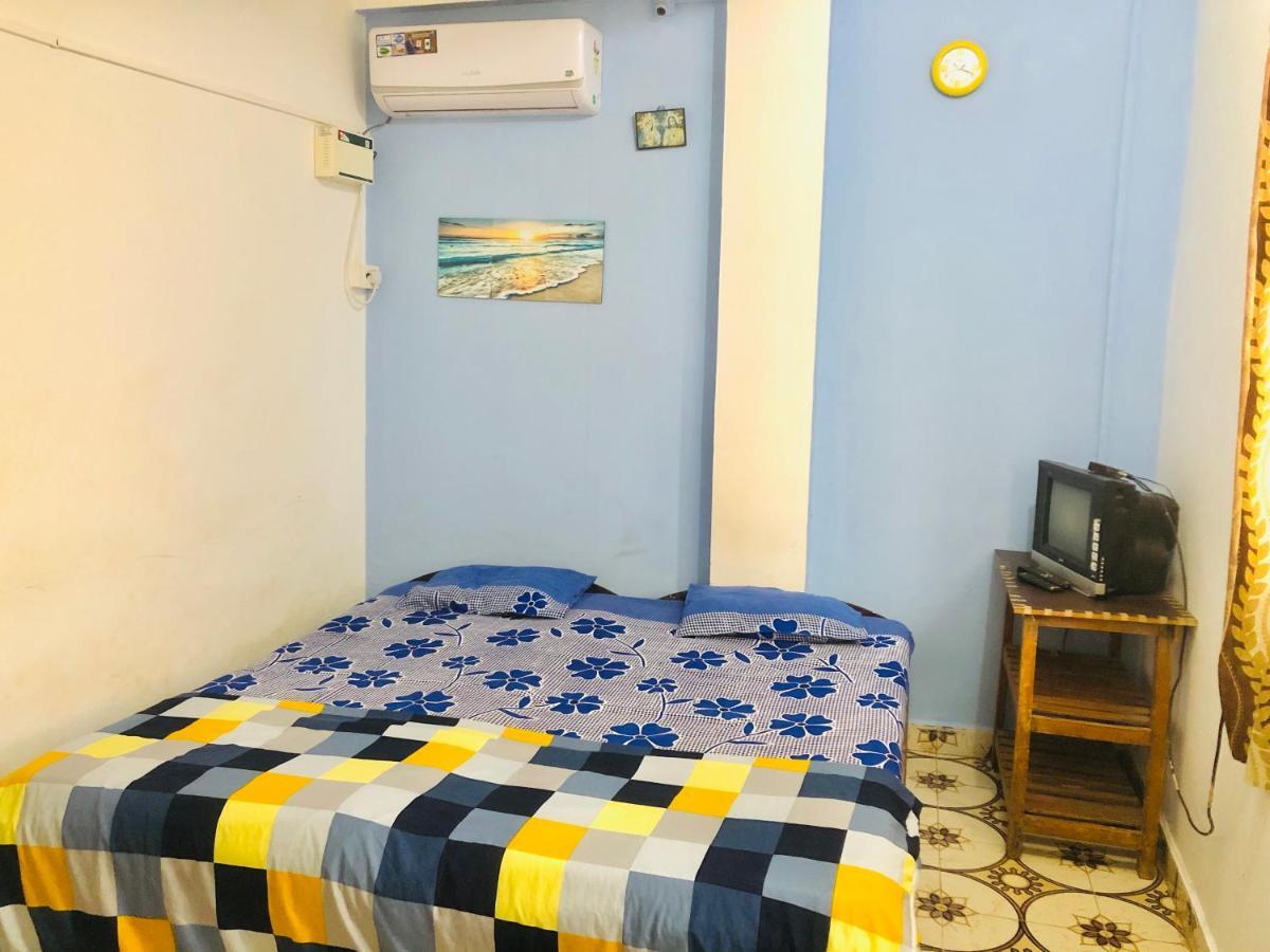 Blue Waves Guest House Calangute Kültér fotó